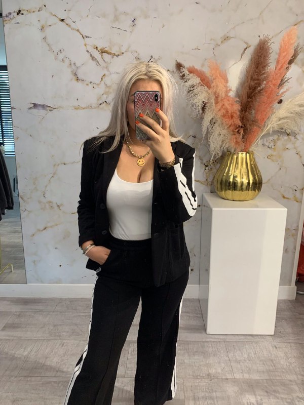 Yumna | Ensemble Confortable